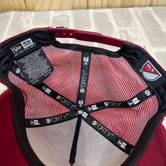 New Era Red Real Salt Lake Team Stripes 9FORTY Trucker Snapback Hat - Picture 3 of 5